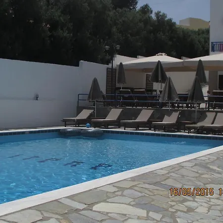 Irene Village Aparthotel 3*