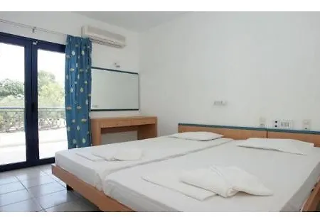 Aparthotel Irene Village
