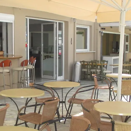 Irene Village Aparthotel 3*